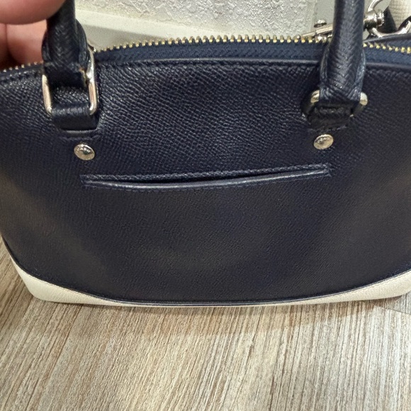 Authentic Coach Navy Blue and White Crossbody Purse with wallet - Picture 4 of 14